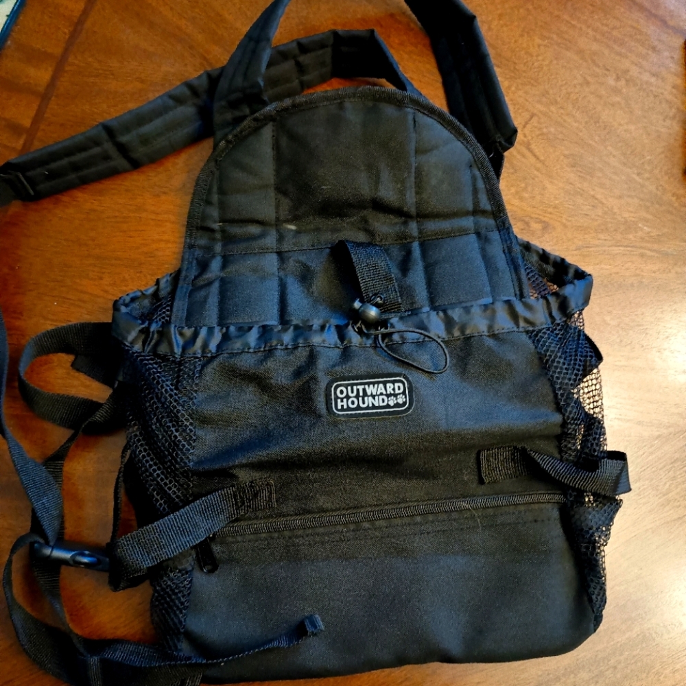 Dog carrier